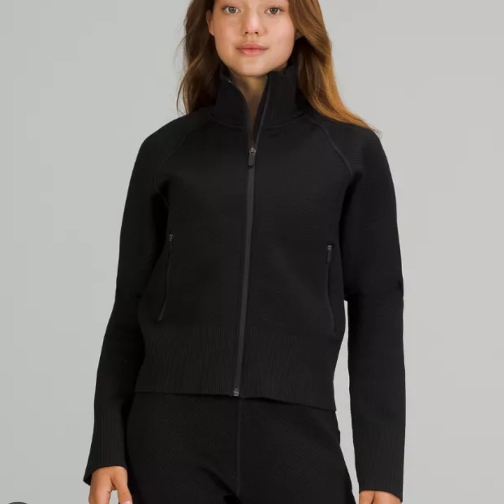 Lululemon End State Full Zip Black NWT 10